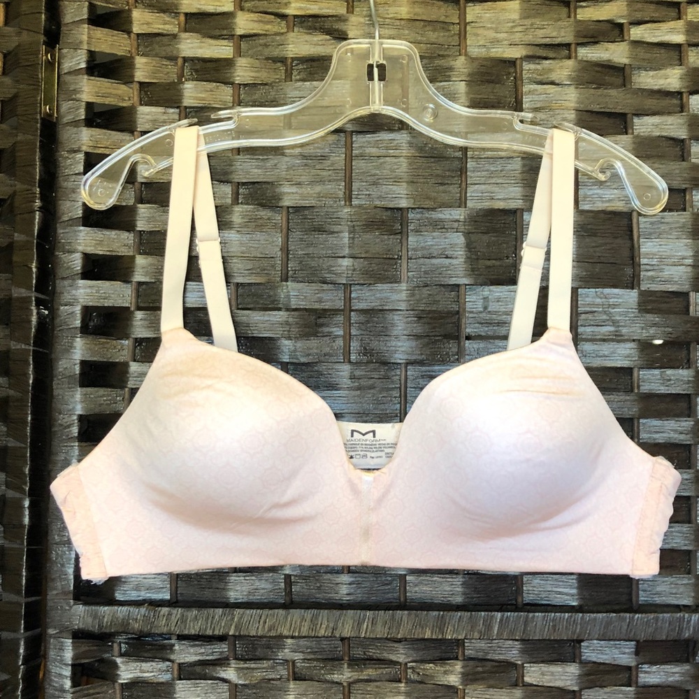 🛍 4 for $30 🧢 Maidenform Bra Size 36A